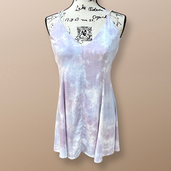 Gypsy 05 Dresses & Skirts - ☀️ 50% OFF NWT $60 Gypsy 05 Tiegs Strappy Cross Back Mini Dress Ocean Lilac